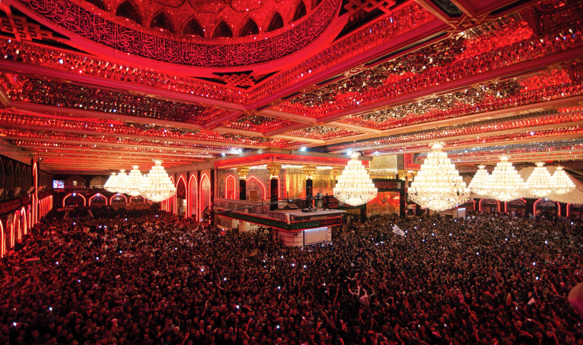 Inside the Imam Hussain shrine